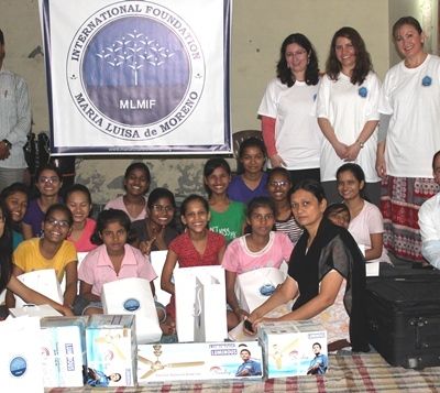 entrega_de_ayudas_orfanato_india003